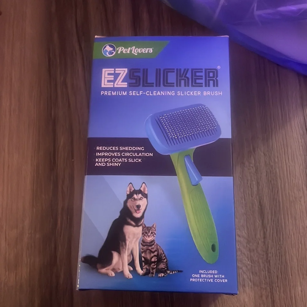 NEW PetLovers EzSlicker Brush - Self Cleaning Dog and Cat Hair Brush